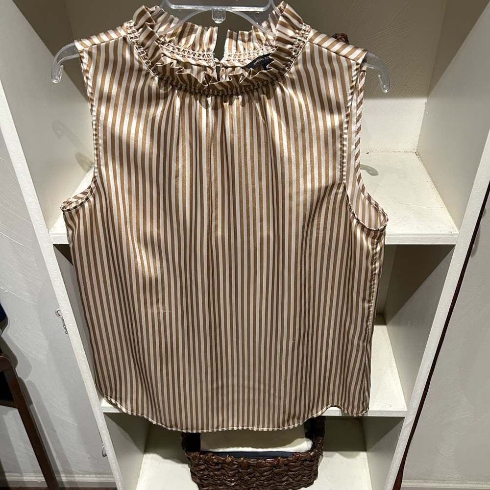 Banana Republic came and white striped sleeveless blouse medium